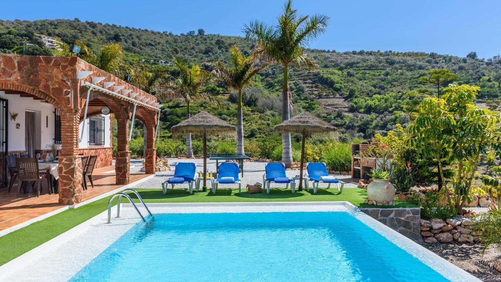 Villa Las Palmeras De Torrox By Ruralidays Buitenkant foto